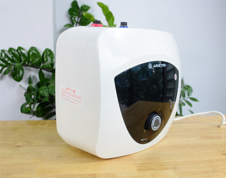 Bình nóng lạnh Ariston gián tiếp 6 lít chính hãng-2